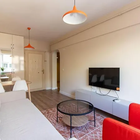 Sleek & Cozy 1br W/ Ac Apartment